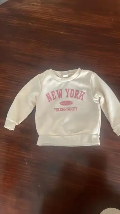 Polerón infantil beige con estampado New York - miniatura 1