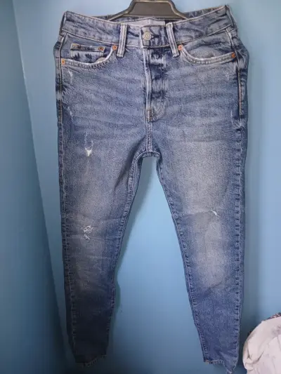 Jeans azul clásico para mujer - miniatura 3