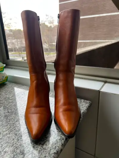 Botas de cuero, forradas por dentro - miniatura 2