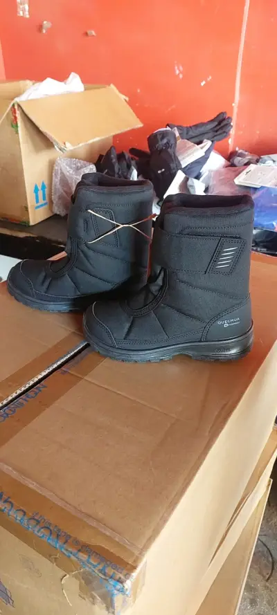 Botas impermeables Quechua negras - miniatura 1