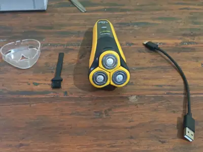 Afeitadora eléctrica Gama GSH986 Sport USB - miniatura 3