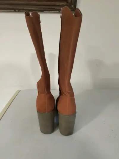 Botas de cuero Reno  marrón con tacón alto - miniatura 3