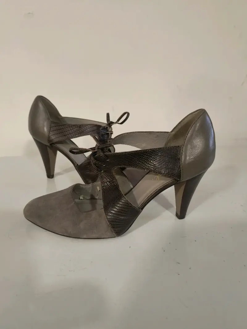 Zapatos de tacón gris con diseño elegante Gacel - 1
