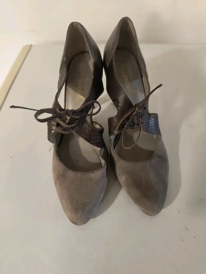 Zapatos de tacón gris con diseño elegante Gacel - 3