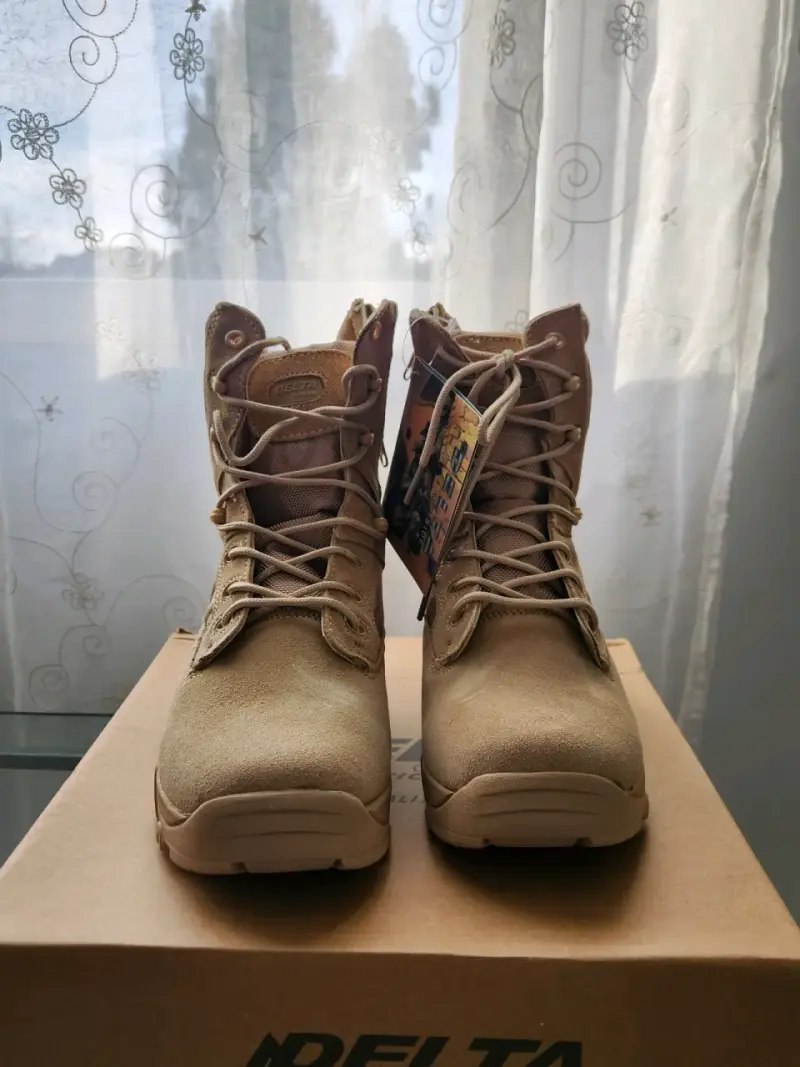 Botas tácticas Delta color beige