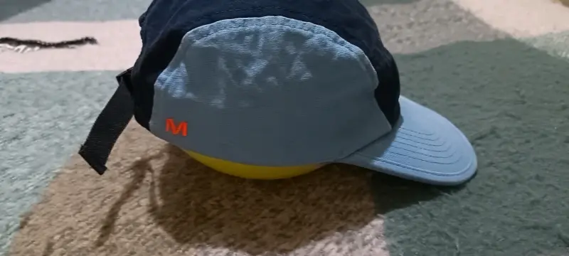 Gorra Merrell bicolor azul y celeste - 3