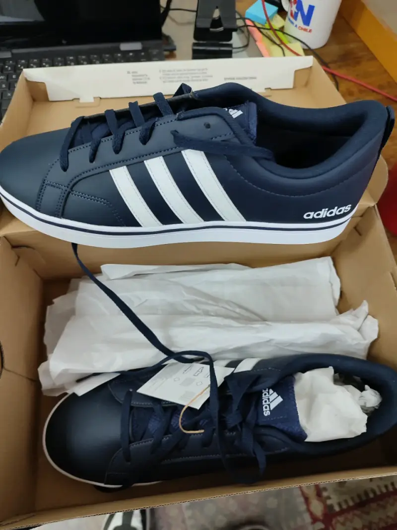 Zapatillas Adidas azul marino nuevas - 4