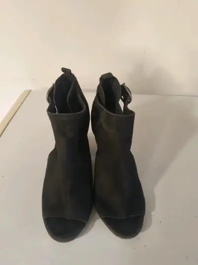 Botines de cuero gamuza con tacón alto - miniatura 2