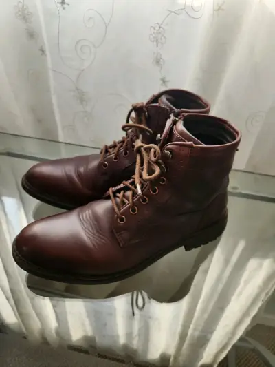 Botas de cuero marrón para hombre - miniatura 2