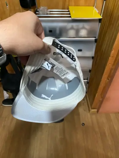 Gorra blanca Puma deportiva - miniatura 4