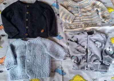 Sweater y pantalón bebe - miniatura 1