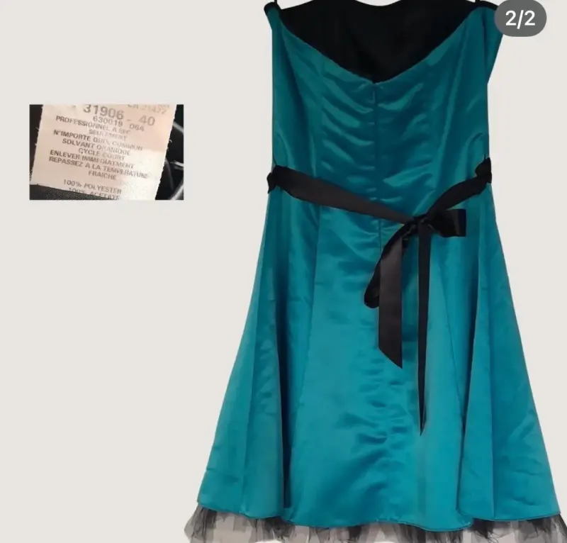 Vestido strapless azul con detalle negro - 2