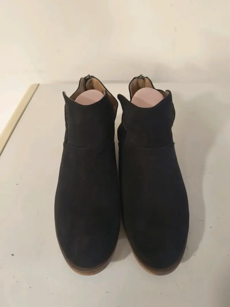 Botines de gamuza negros con cierre trasero - 4