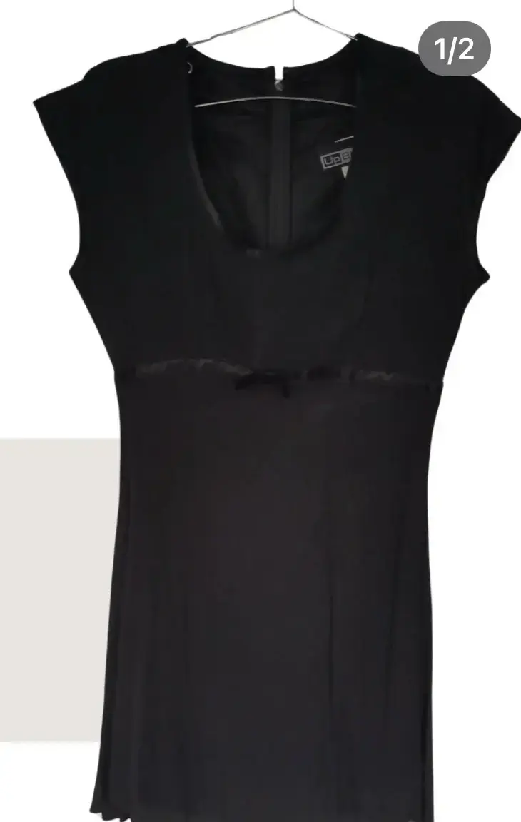 Vestido negro elegante - 1