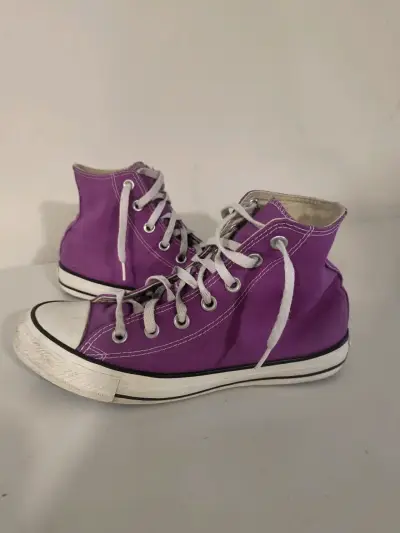 Zapatillas altas moradas estilo urbano Converse - miniatura 1