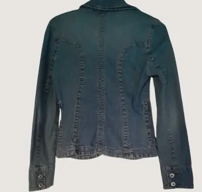 Chaqueta de mezclilla azul para mujer - miniatura 2