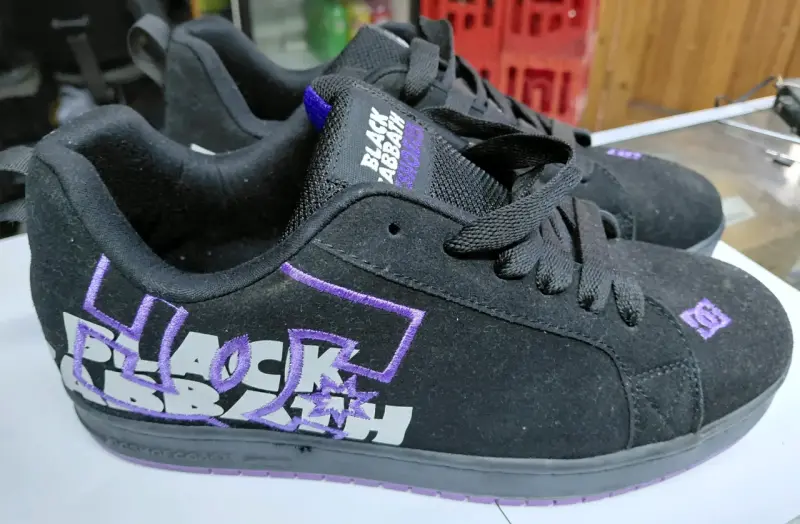 Zapatillas de skate negras y moradas - 3