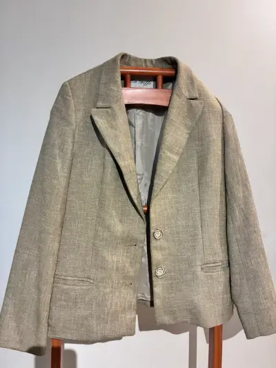 Blazer Ma Griffe,  beige de mujer con dos botones - miniatura 1