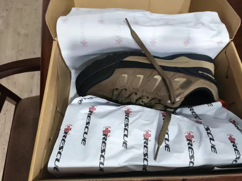 Zapatillas Rascue N°42 nuevas color taupe - 5