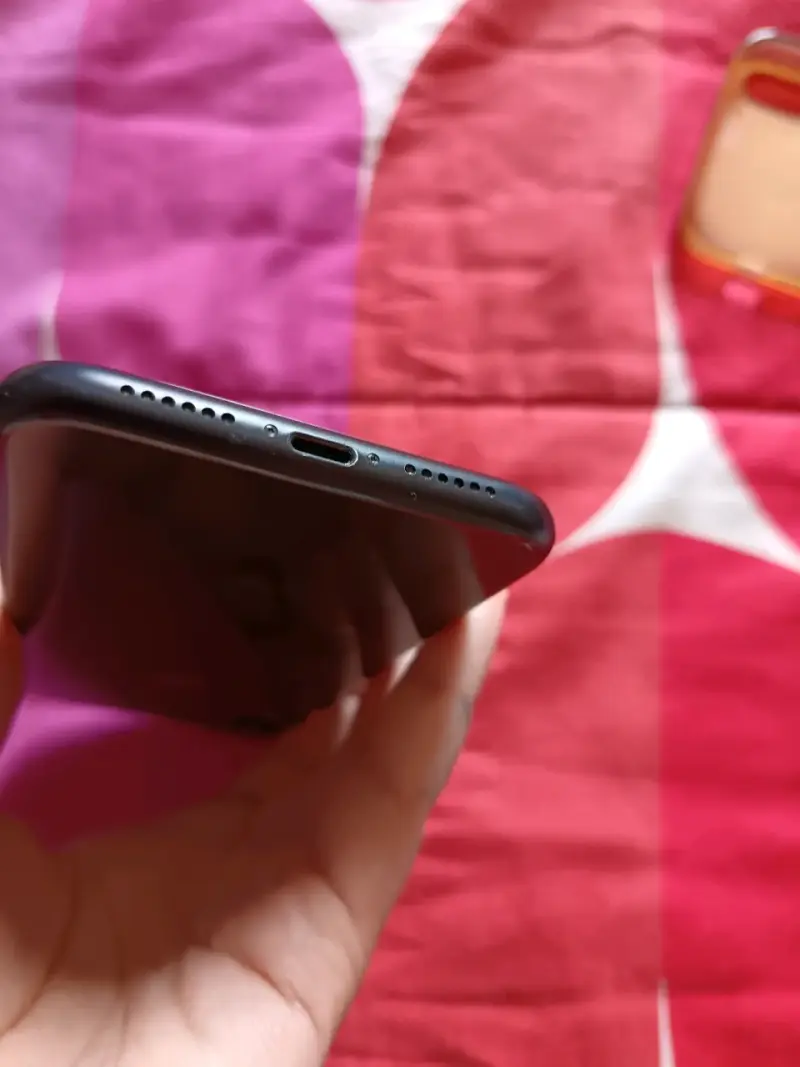 IPhone XR 64 GB - 4
