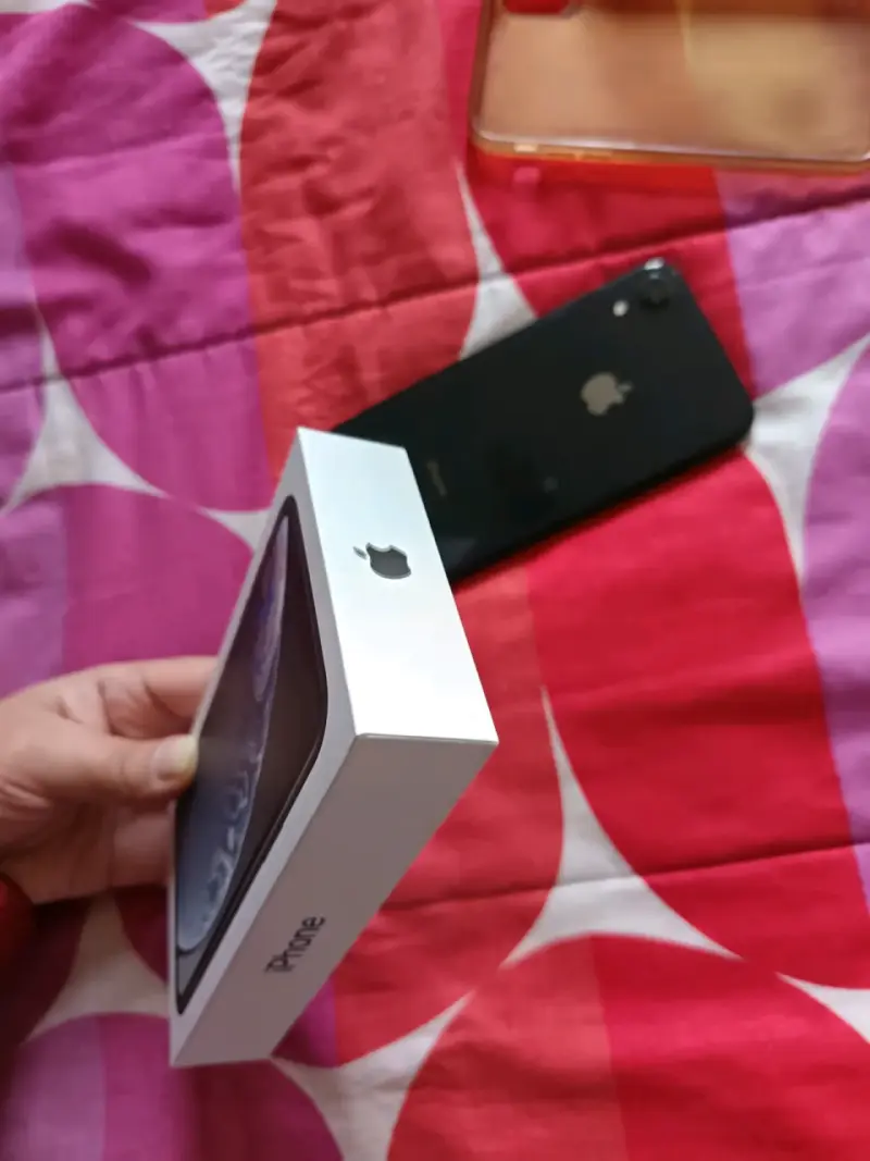 IPhone XR 64 GB - 5