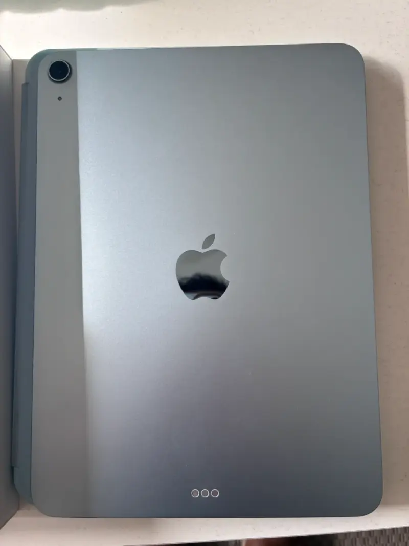 iPad Air M4 11” + Pencil Zagg Pro Stylus 2 + Funda - 5