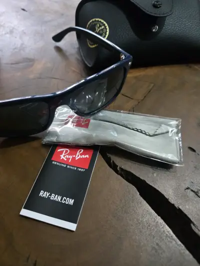 Gafas de sol Ray-Ban azul oscuro - miniatura 2
