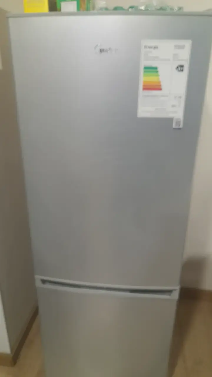 Refrigerador Midea A+ - 2