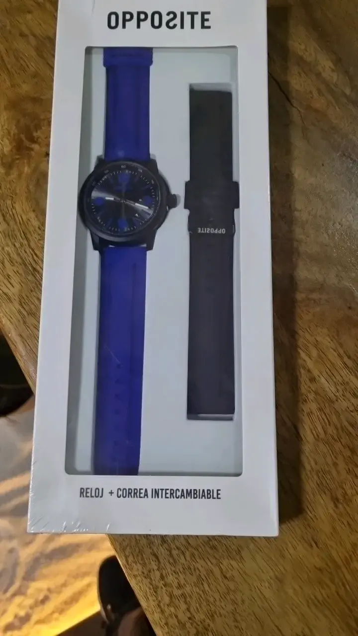 Reloj Opposite con correa intercambiable azul