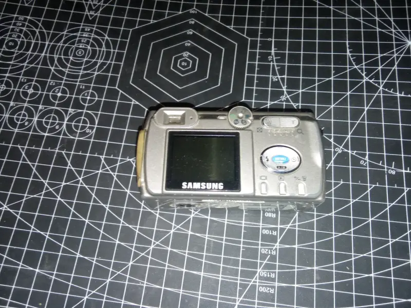 Cámara digital Samsung Digimax 202 con funda - 4