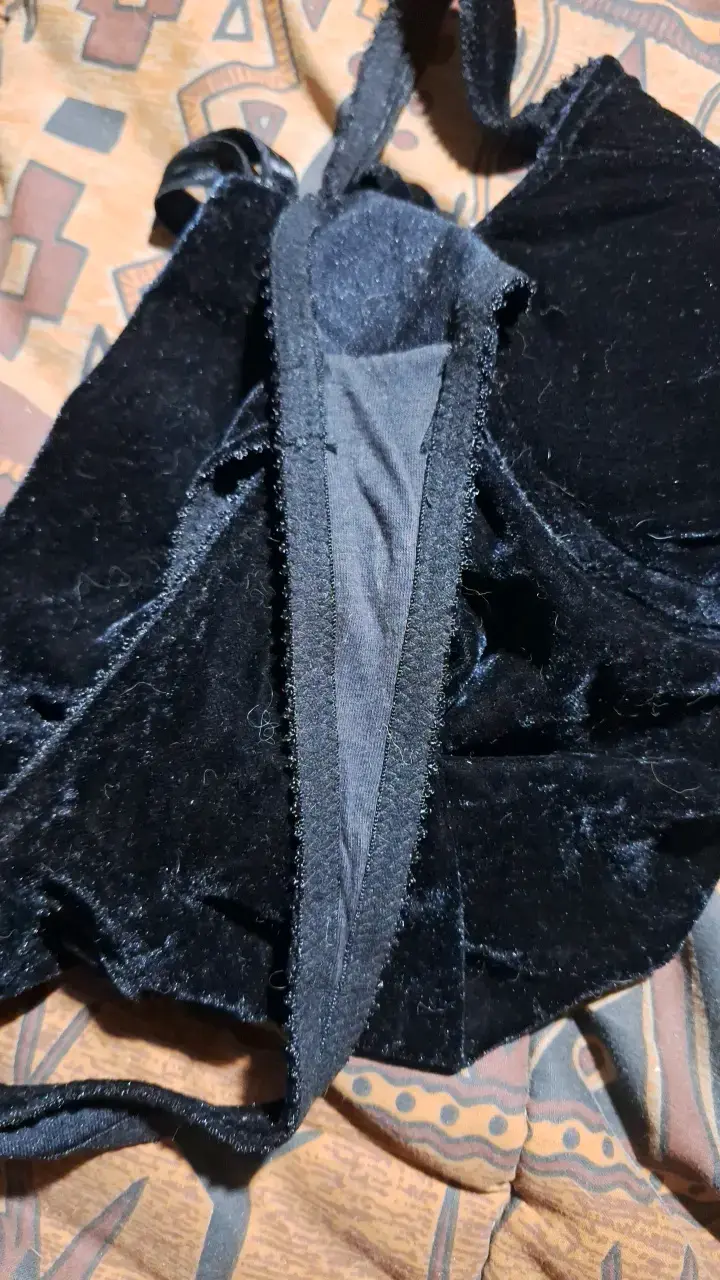 Body negro de terciopelo elegante - 2
