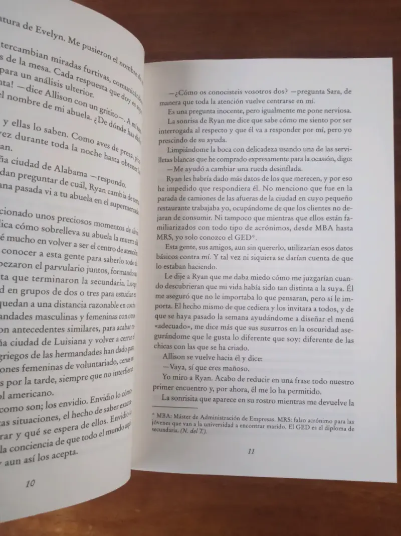 La Primera Mentira Gana. Ashley Elston. Libro. - 6