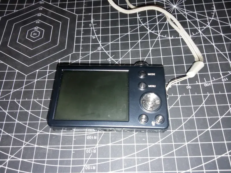 Cámara digital Samsung ST-65 con accesorios - 3