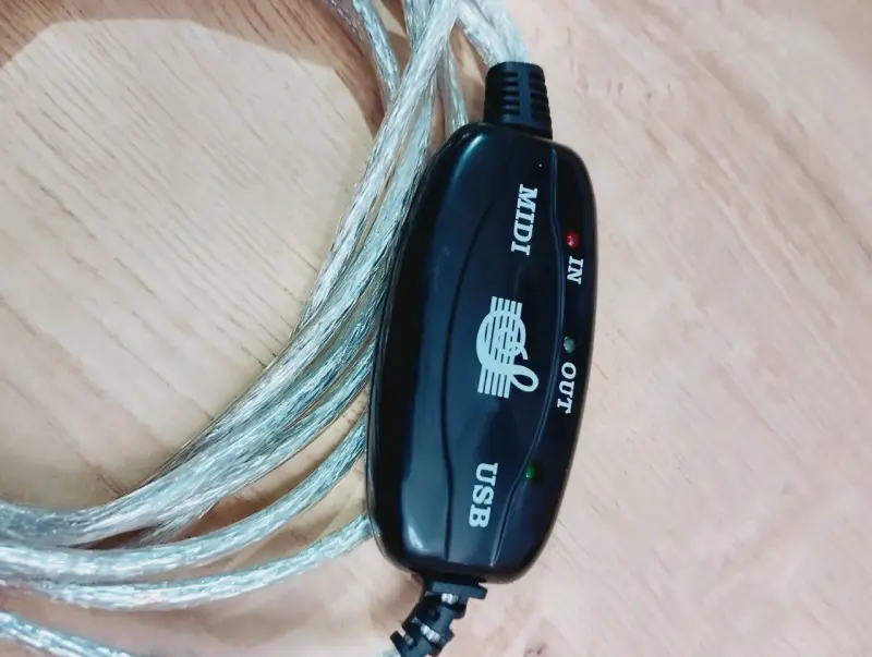 Cable adaptador MIDI a USB para conexión musical - 3