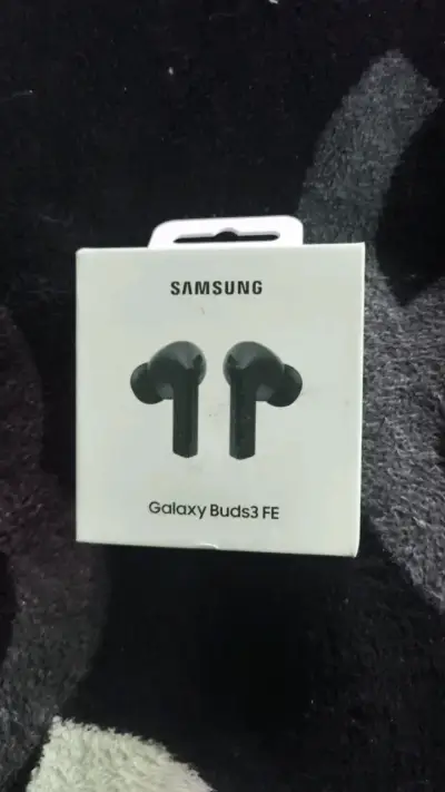 Auriculares Samsung Galaxy Buds Bluetooth - miniatura 2