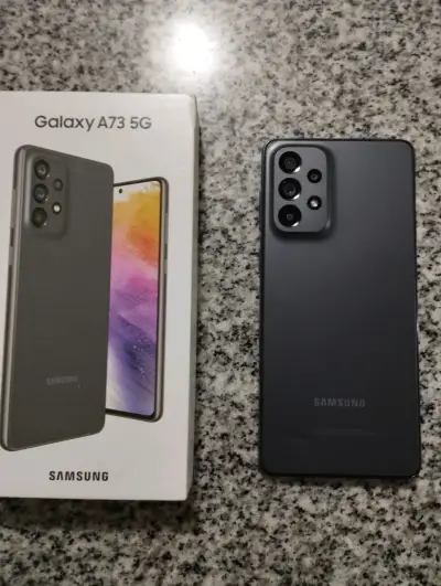 Samsung Galaxy A73 5G con caja original - miniatura 2