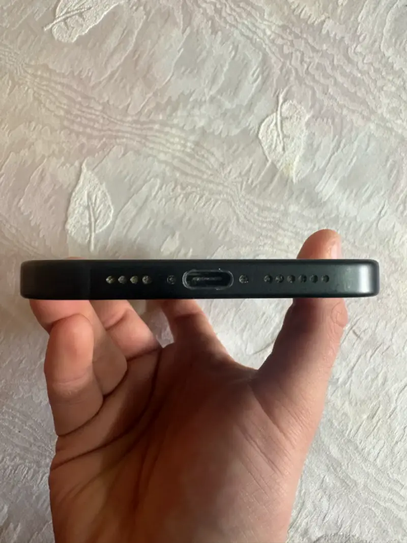 Iphone 15 Plus usado - 4