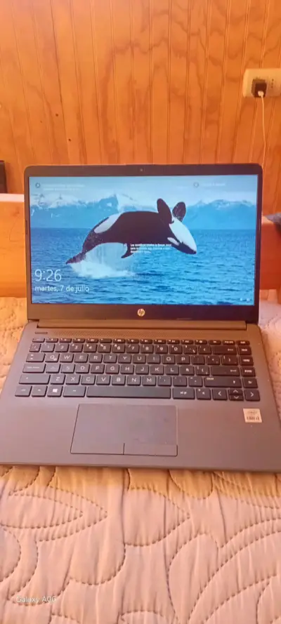 Notebook HP Intel Core i5 en buen estado - miniatura 1