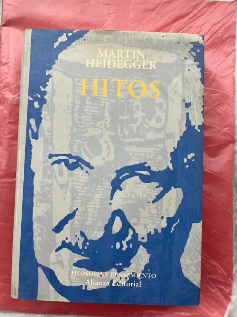 Libro 'Hitos' de Martin Heidegger
