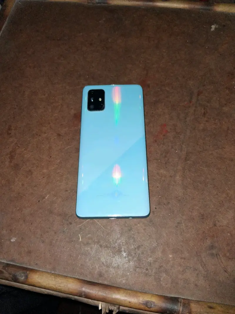 Smartphone a 71 4g 128 gb exelente estado - 3