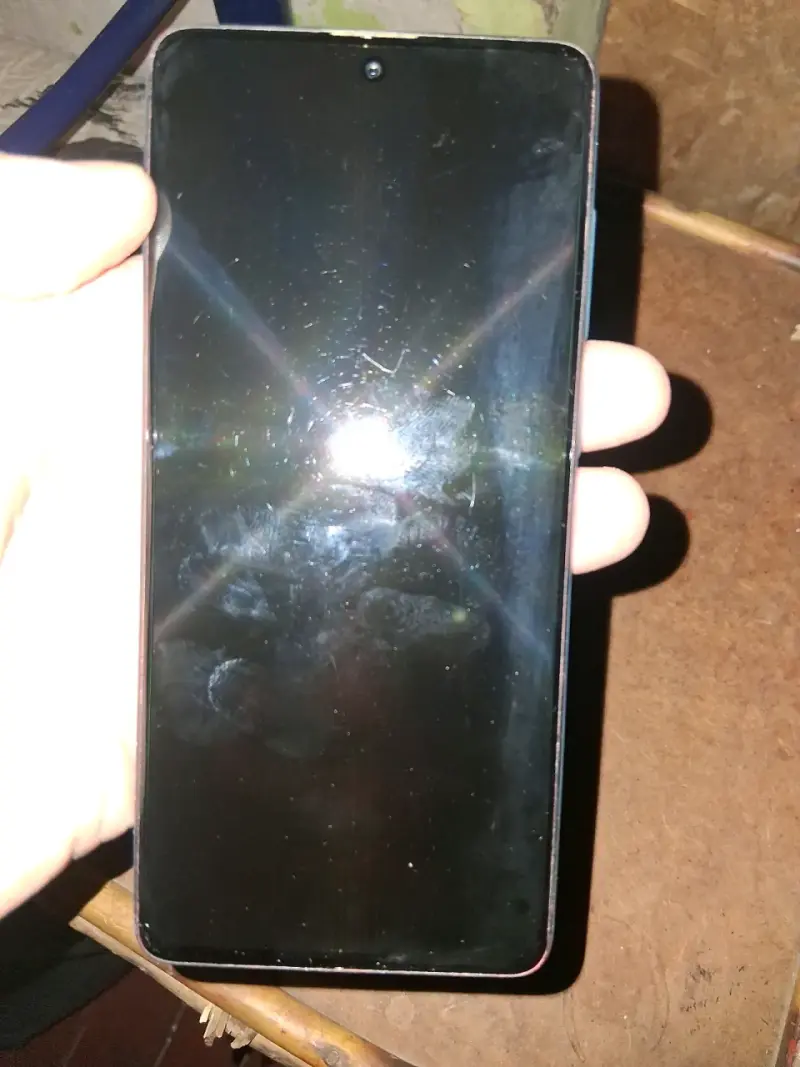 Smartphone a 71 4g 128 gb exelente estado - 4