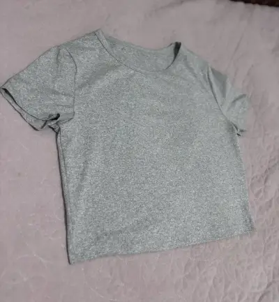 Polera gris de algodón para mujer - miniatura 1
