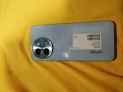 Vivo Y38 5G nuevo - miniatura 1