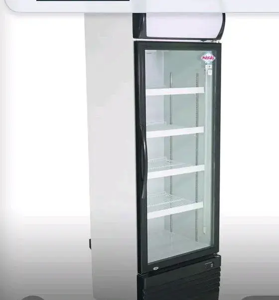 Refrigerador vitrina vertical Midas - 1