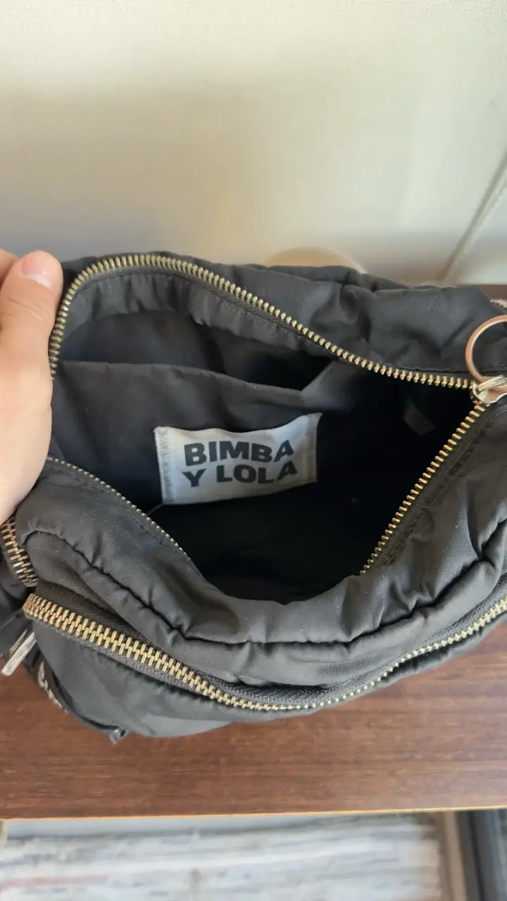 Bolso negro Bimba y Lola con cierre - 2