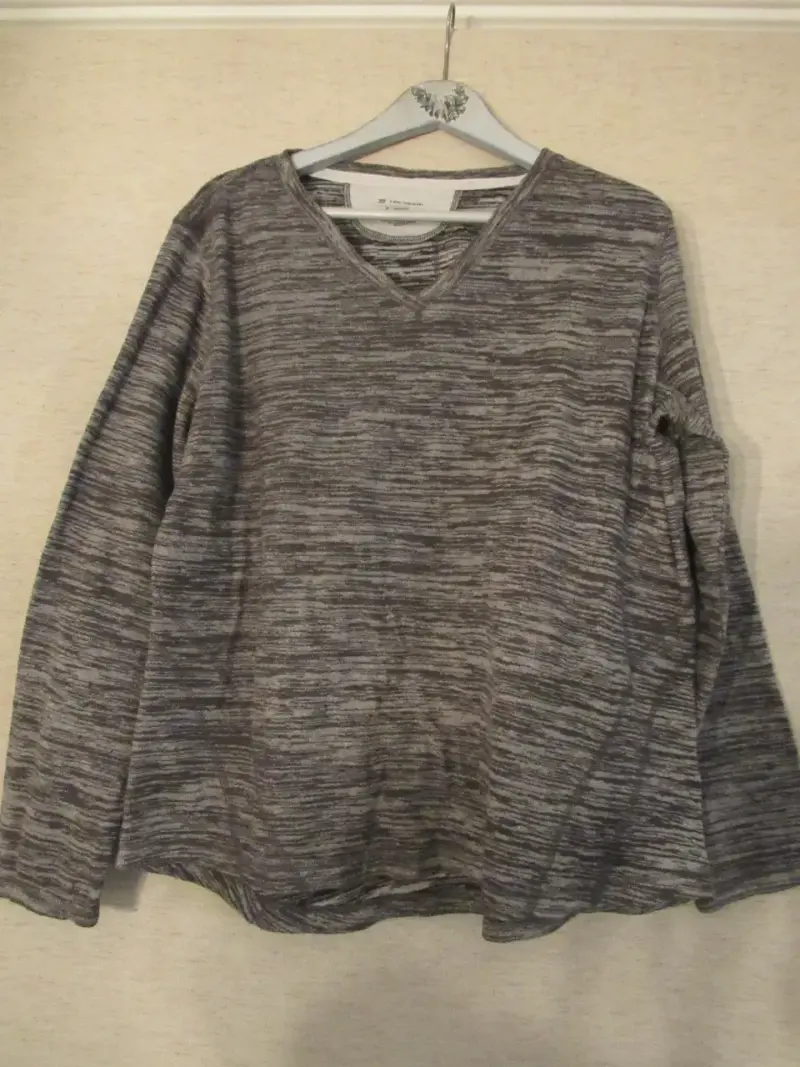 poleron pijama gris jaspeado cuello v