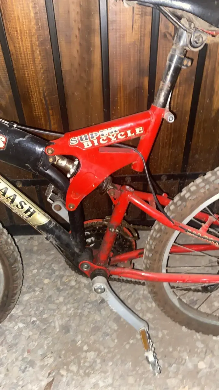 Bicicleta de montaña Reactivo roja y negra - 6