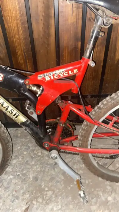 Bicicleta de montaña Reactivo roja y negra - miniatura 6