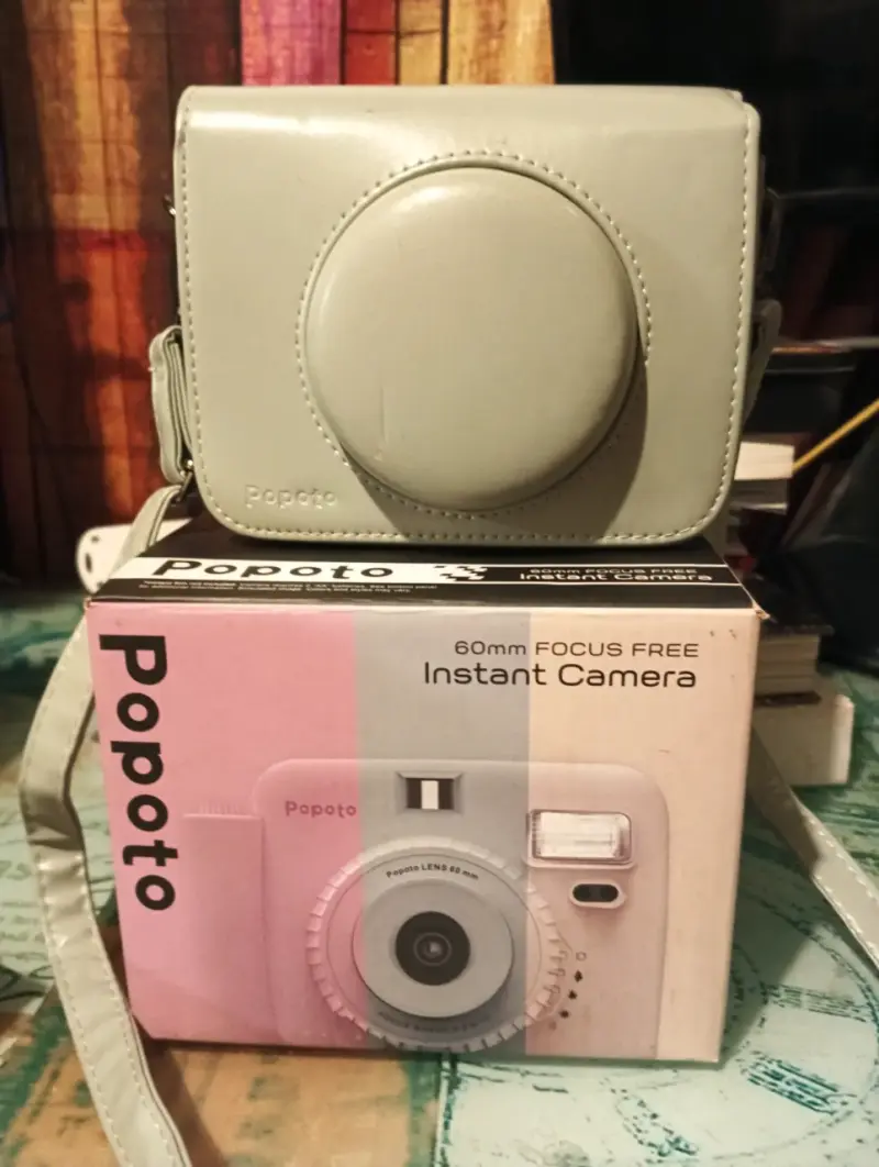 Cámara instantánea Popoto con funda - 1