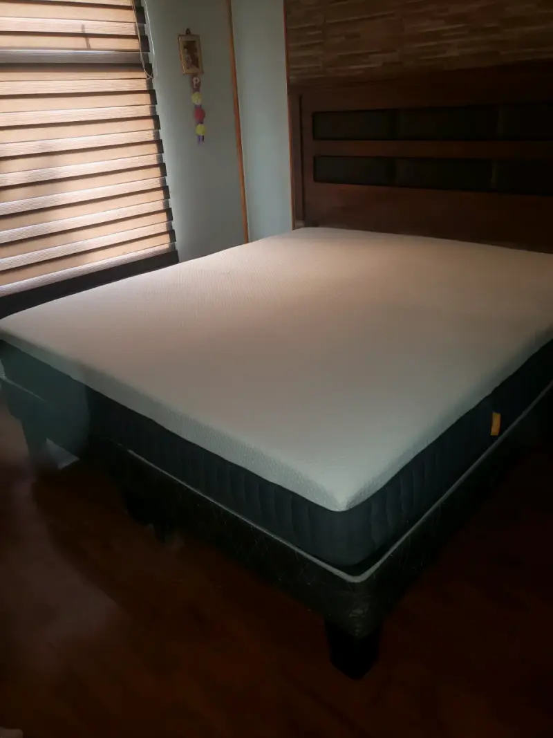 Cama King con colchón Emma - 2